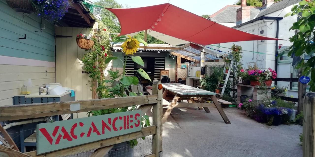 Eden'S Yard Backpackers Hostel St Austell Ngoại thất bức ảnh
