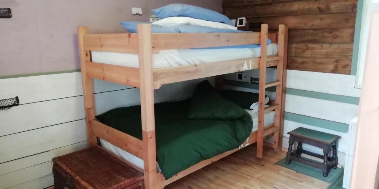 Eden'S Yard Backpackers Hostel St Austell Ngoại thất bức ảnh