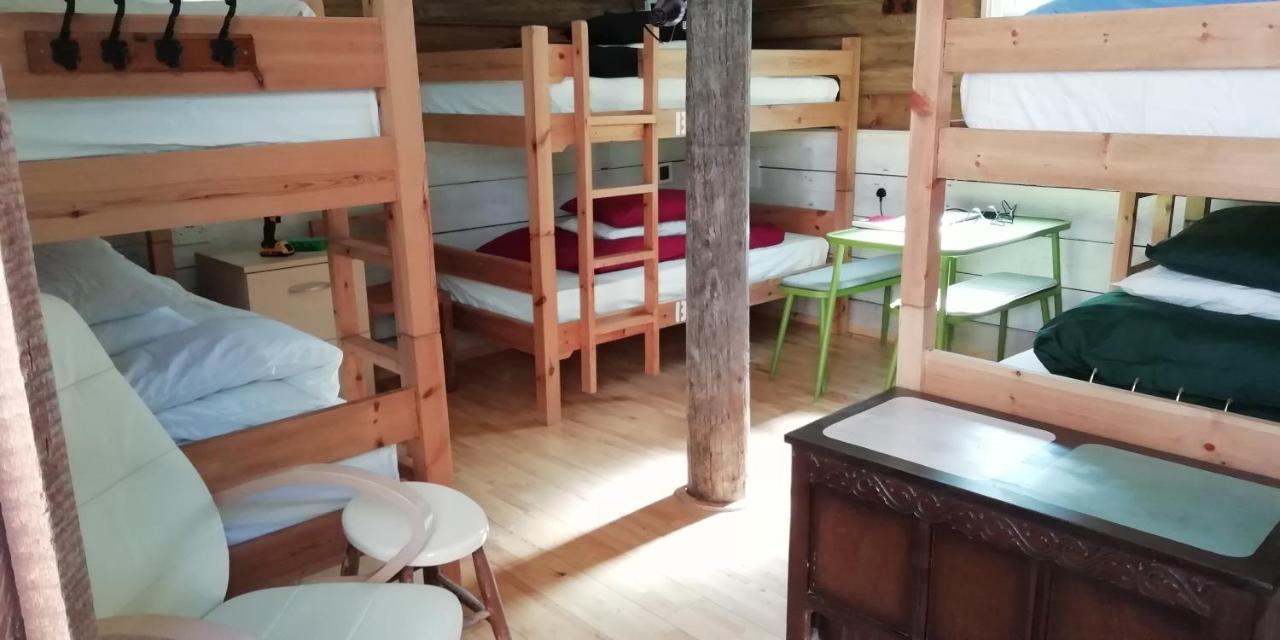 Eden'S Yard Backpackers Hostel St Austell Ngoại thất bức ảnh